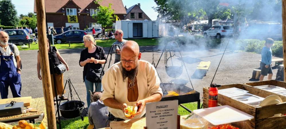 SA  3 - Reuze Rommelmarkt met Boeken-, Vinyl- en CD‑Beurs in Humelgem 